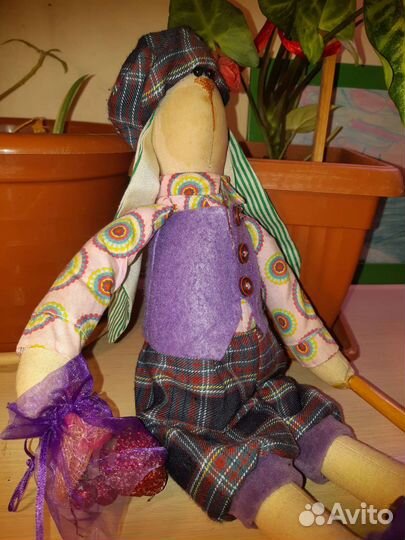 Мягкий заяц-садовник,милашка)