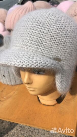 Шапка женская вязаная