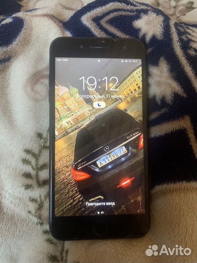 Телефон iPhone 7 plus