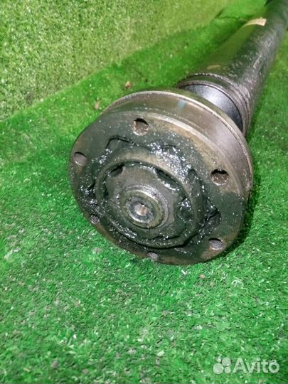 Карданный вал Audi A8 4E D3 BFM (4.2)