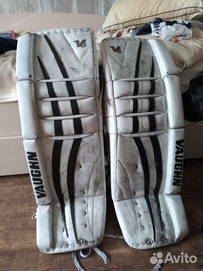 Вратарские щитки