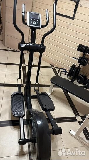 Эллиптический тренажёр Torneo Transform C-530