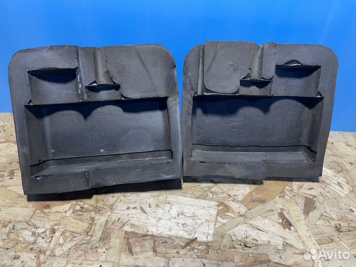 Шумоищоляция насоса центрального замка passat b3