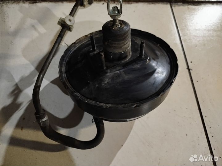 Вакуумный усилитель тормозов Nissan Teana J31