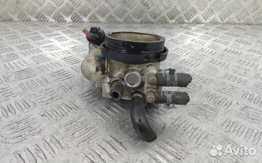 Дроссельная заслонка бензиновая audi A6 C5 (2SK12C