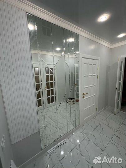 Зеркальное панно