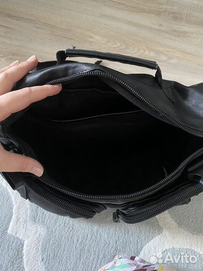 Рюкзак-сумка кожа