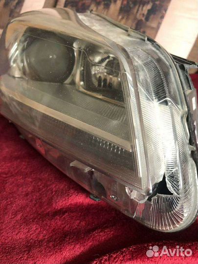 Фара на Форд Куга