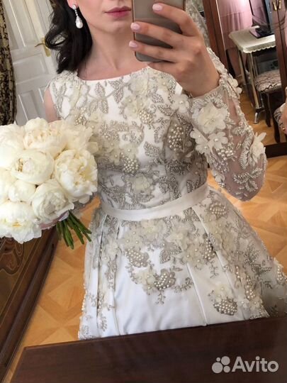 Свадебное платье