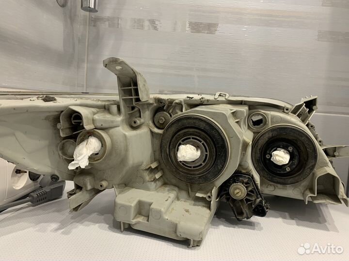 Передняя левая фара камри 40