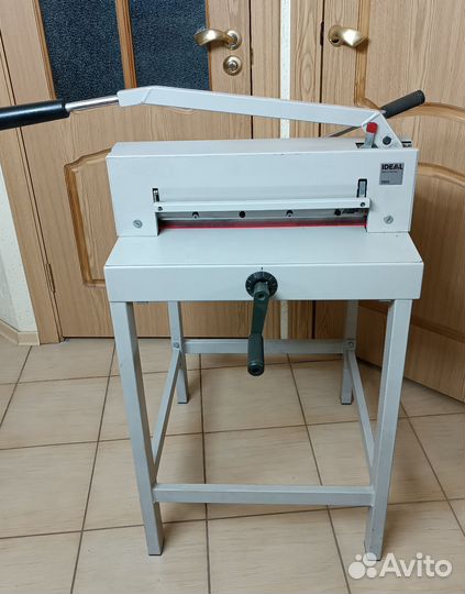 Резак гильотина ideal 3905 (Германия)