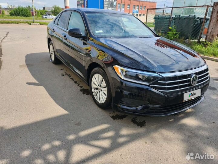 Volkswagen Jetta, 2020