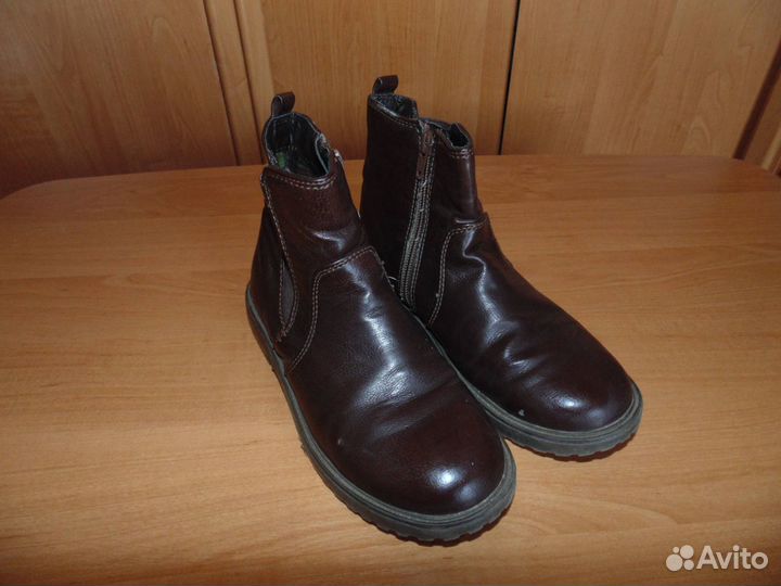 Обувь для мальчика 32-33 рр