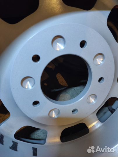 Колеса зимние niva r15