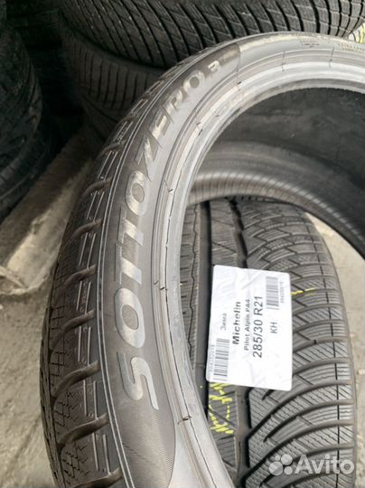 Pirelli Winter Sottozero 3 285/30 R21