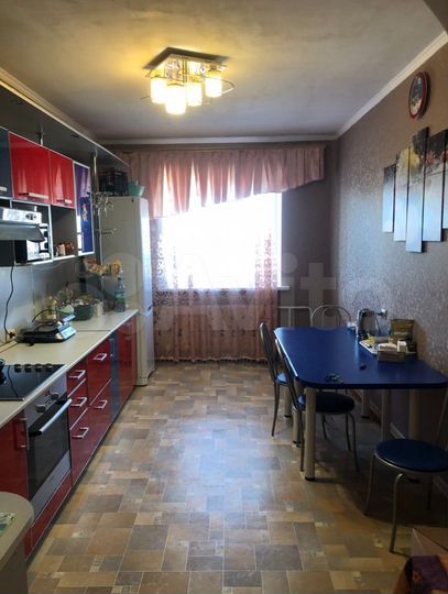 3-к. квартира, 93 м², 6/6 эт.