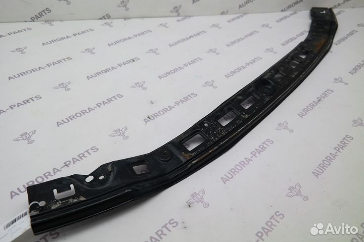 Усилитель переднего бампера Land Cruiser 200 07