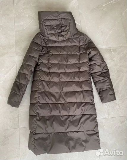 Пуховик женский 46