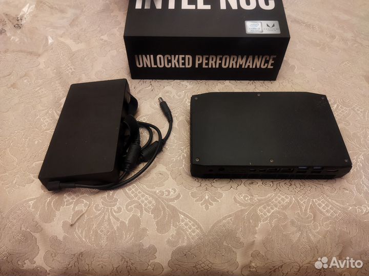 Intel NUC: A Mini PC Kit