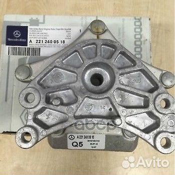 Опора АКПП A 221 240 05 18 mercedes-benz