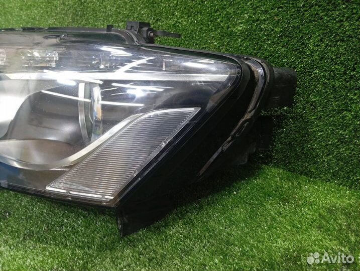 Фара левая Audi Q5 I 8R cdnc 2011