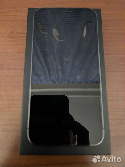 iPhone 12 pro (256гб) (как новый)