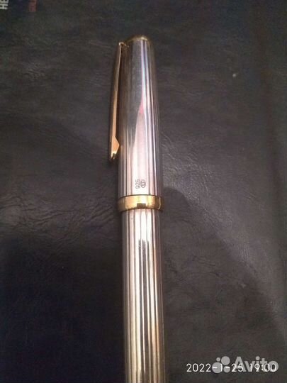 Перьевая ручка серебренная