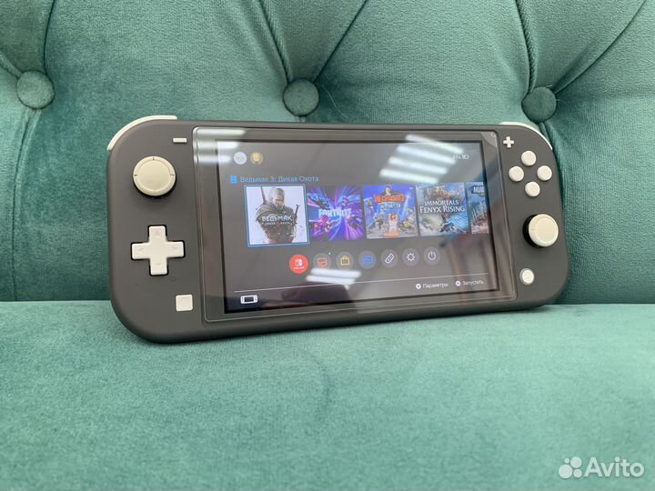Nintendo switch lite новая