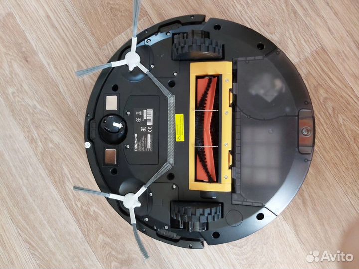 Робот пылесос redmond rv r650s