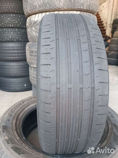 Continental ContiPremiumContact 5 215/55 R17 94W
