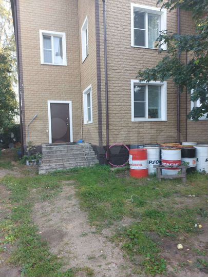 Дом 180 м² на участке 6 сот.