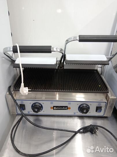 Электрогриль новый