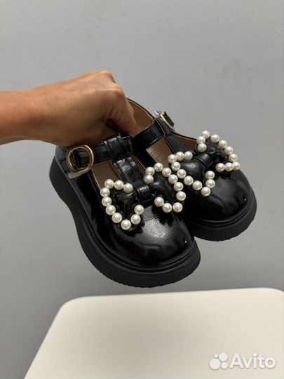 Туфли на девочку нарядные размер 29
