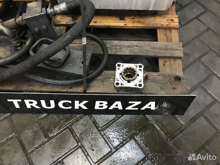 Бак гидравлический в сборе Volvo FM