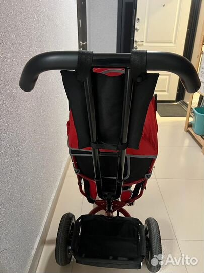 Трехколесный велосипед с родительской ручкой