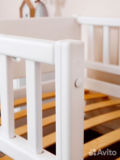 Кровать детская 160х80 массив сосны. Цвет на выбор