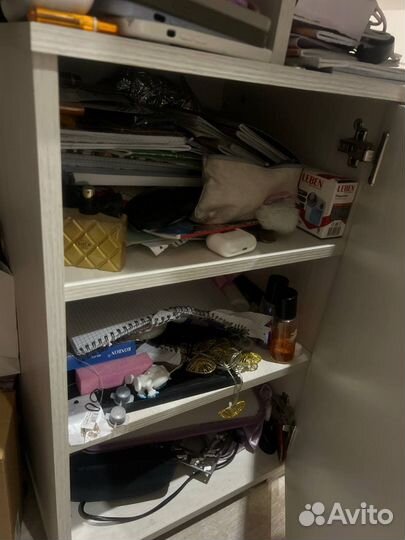 Косметический столик