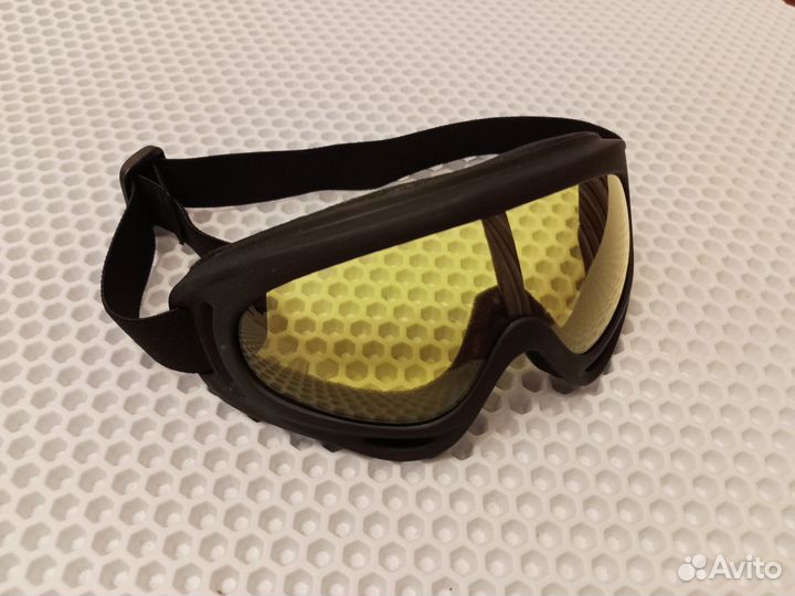 Очки защитные