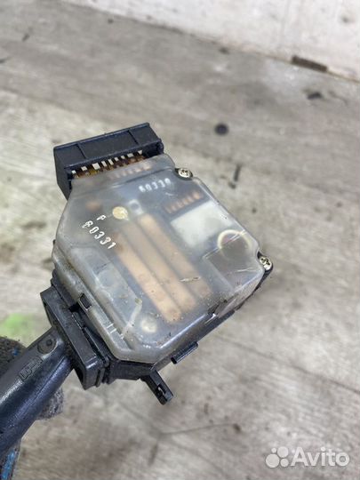 Переключатель подрулевой Hyundai Accent