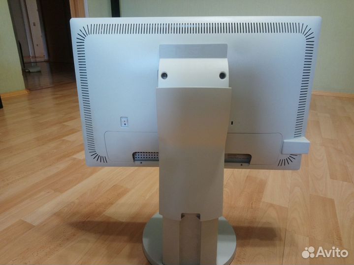 Монитор NEC MultiSync LCD2070WNX