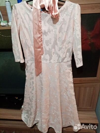 Платье вечернее