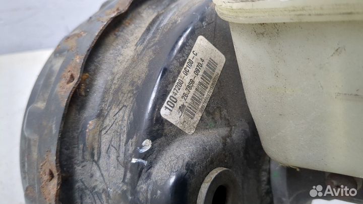 Цилиндр тормозной главный Toyota Sequoia 2008