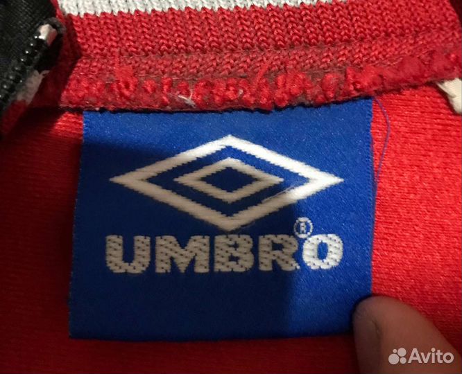 Винтажные футбольные футболки и кофта