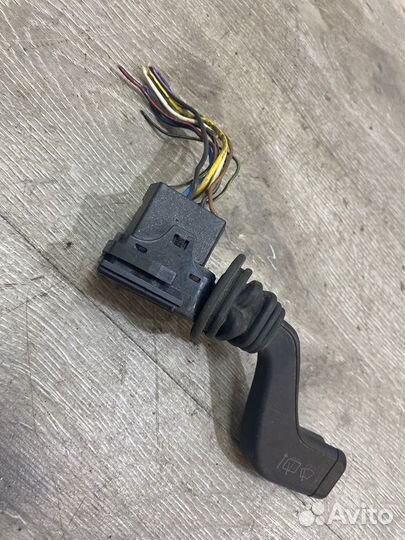 Переключатель подрулевой Opel Astra