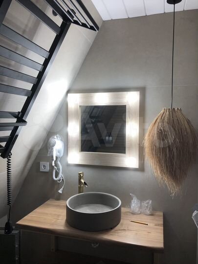 Дом 60 м² на участке 1,88 га