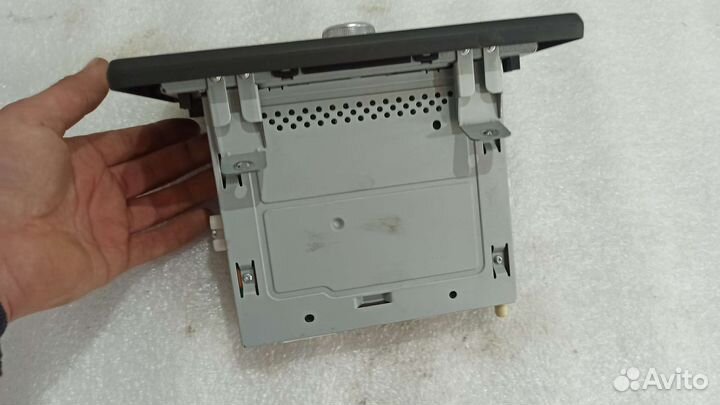 Штатная магнитола Renault arkana