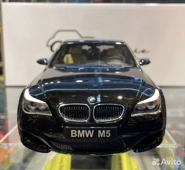 Модель bmw m5 e60 1:18