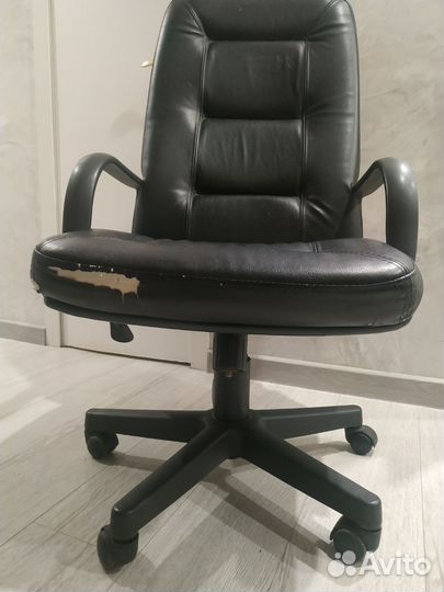 Компьютерное кресло бу