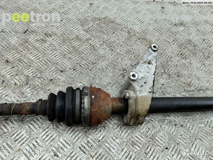 Б/У Б/У Полуось передняя правая 13248627 opel