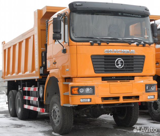 Водитель грузового самосвала категории С